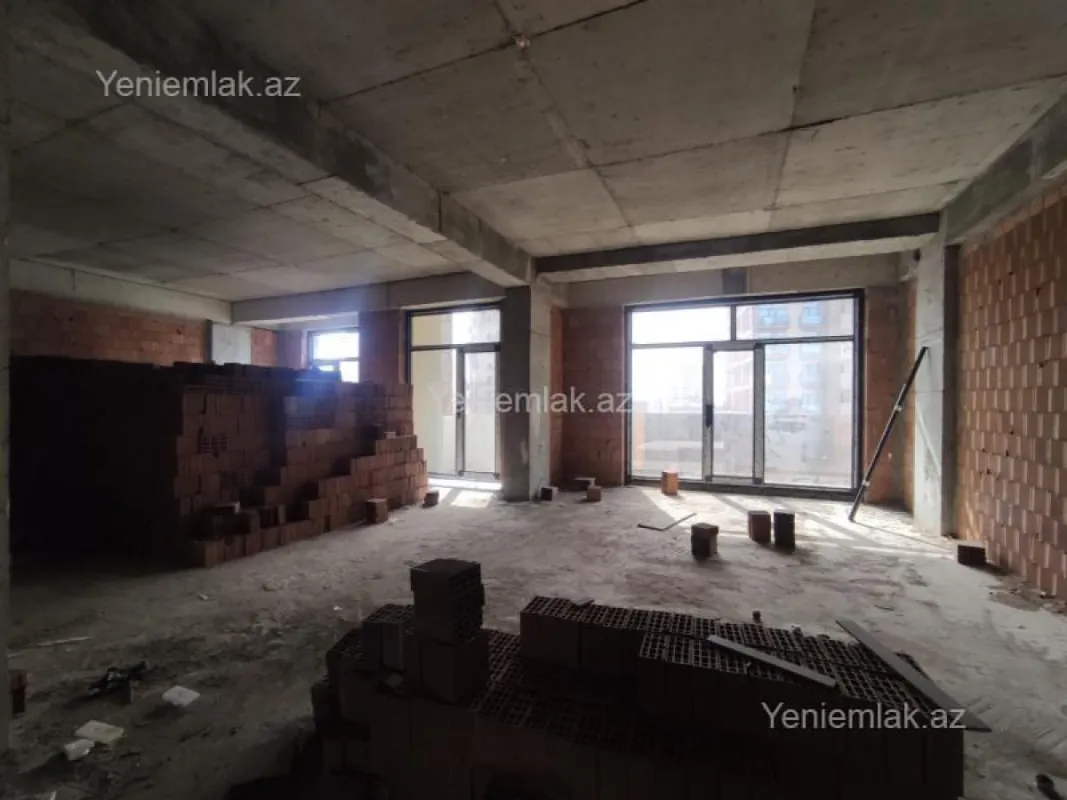 Satılır 3 otaqlı yeni tikili 155 m²