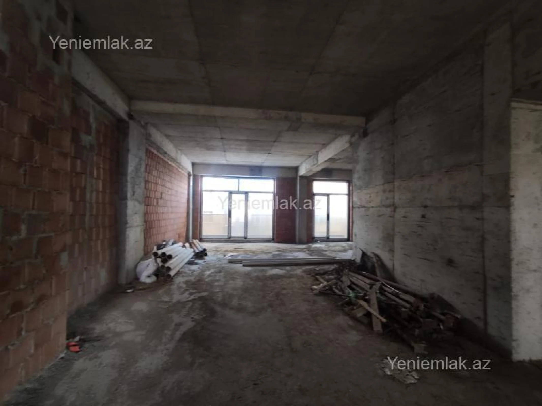 Satılır 3 otaqlı yeni tikili 155 m²