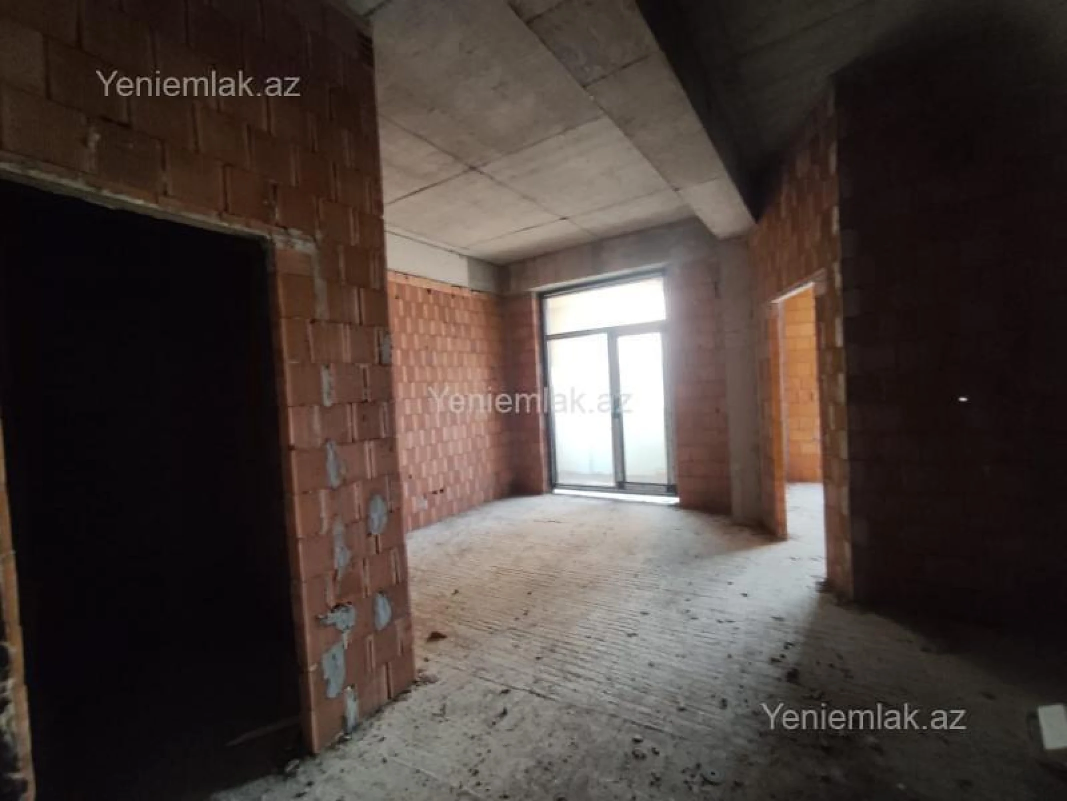Satılır 3 otaqlı yeni tikili 155 m²