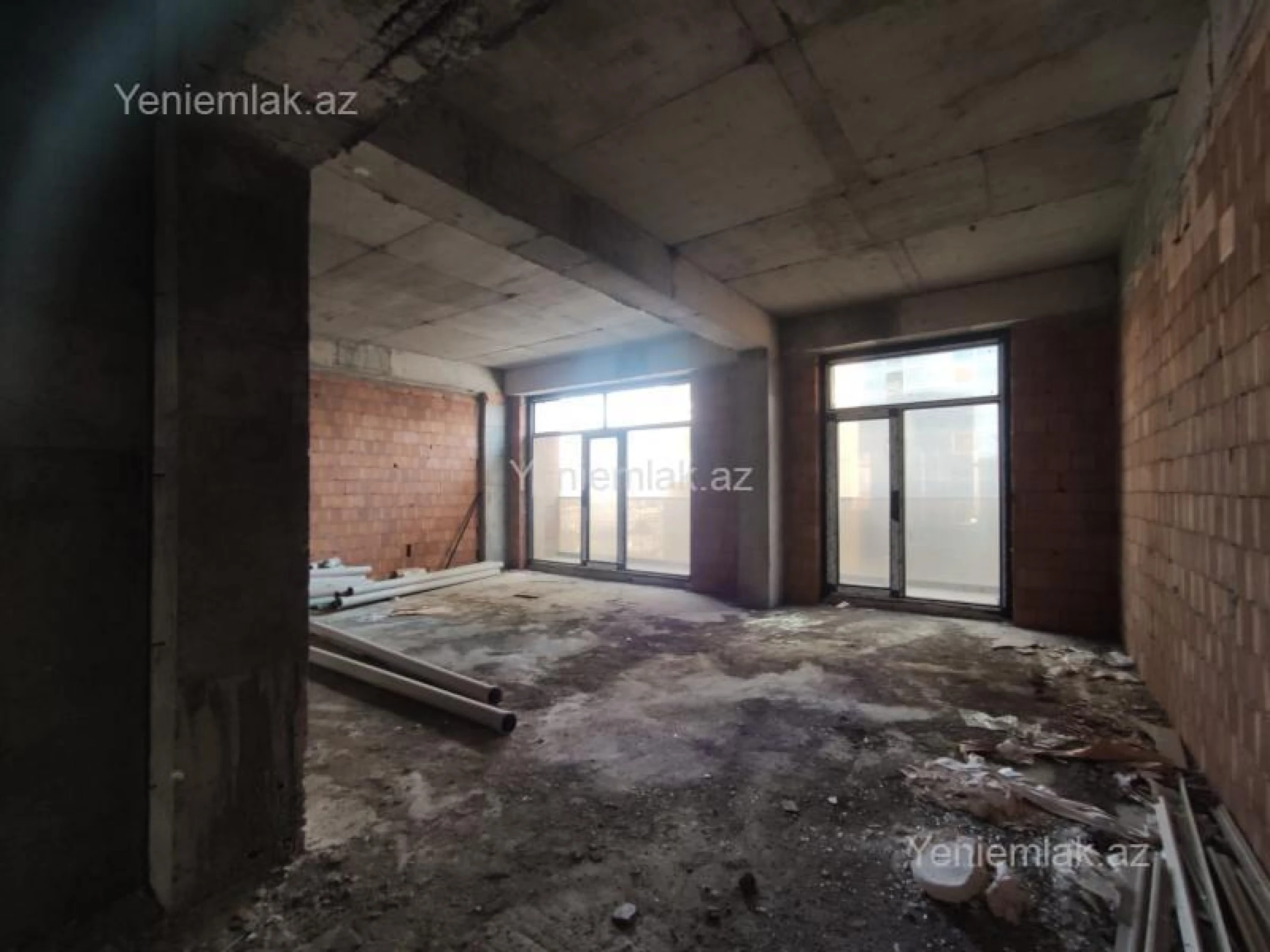 Satılır 3 otaqlı yeni tikili 155 m²