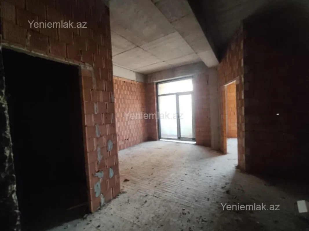 Satılır 3 otaqlı yeni tikili 155 m²