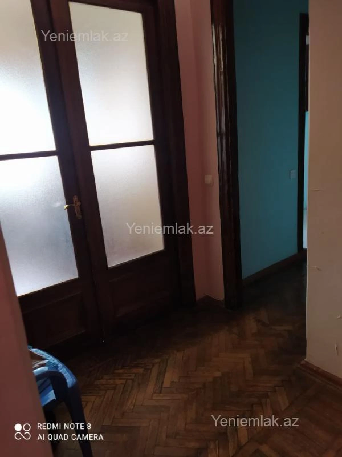 Satılır 3 otaqlı köhnə tikili 90 m²