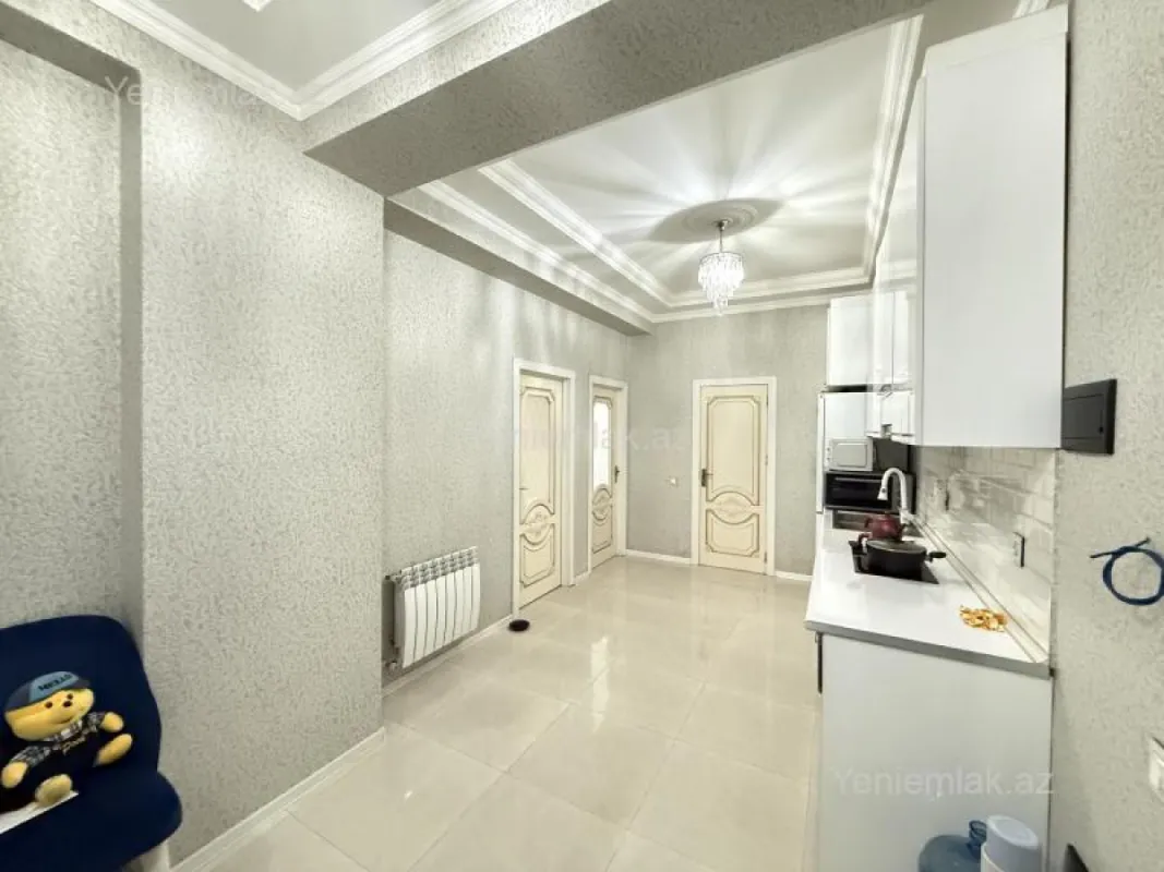 Satılır 2 otaqlı yeni tikili 65 m²