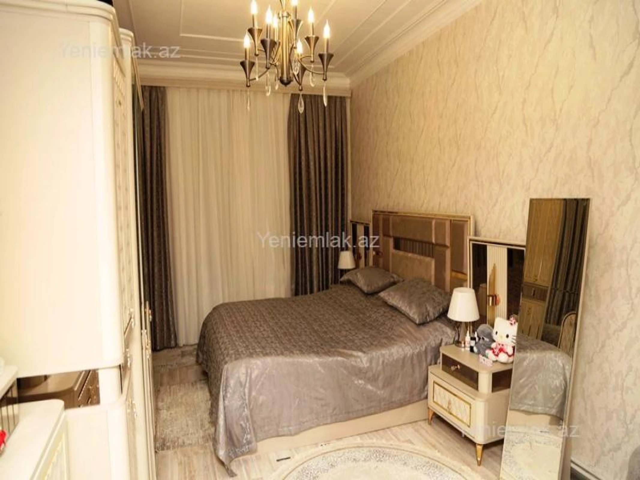 Satılır 3 otaqlı köhnə tikili 85 m²