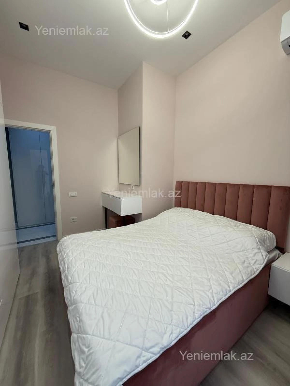 Satılır 2 otaqlı yeni tikili 60 m²