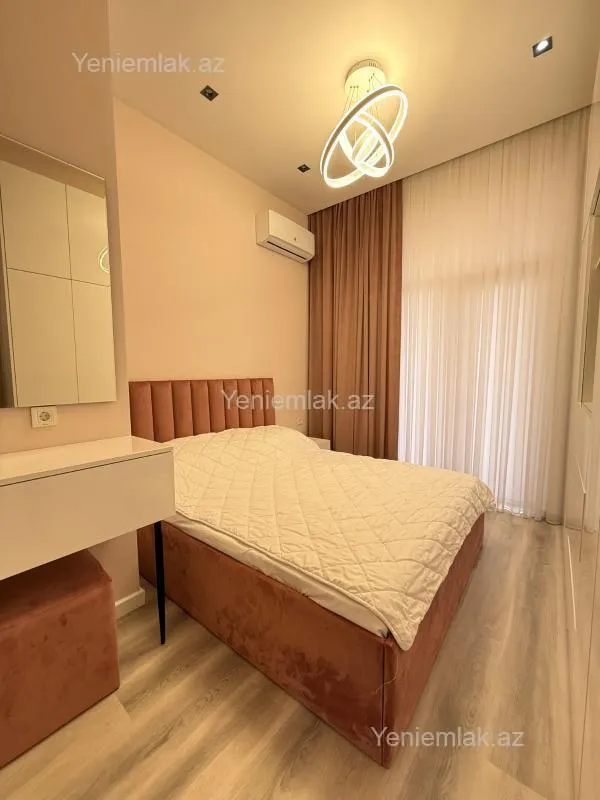 Satılır 2 otaqlı yeni tikili 60 m²