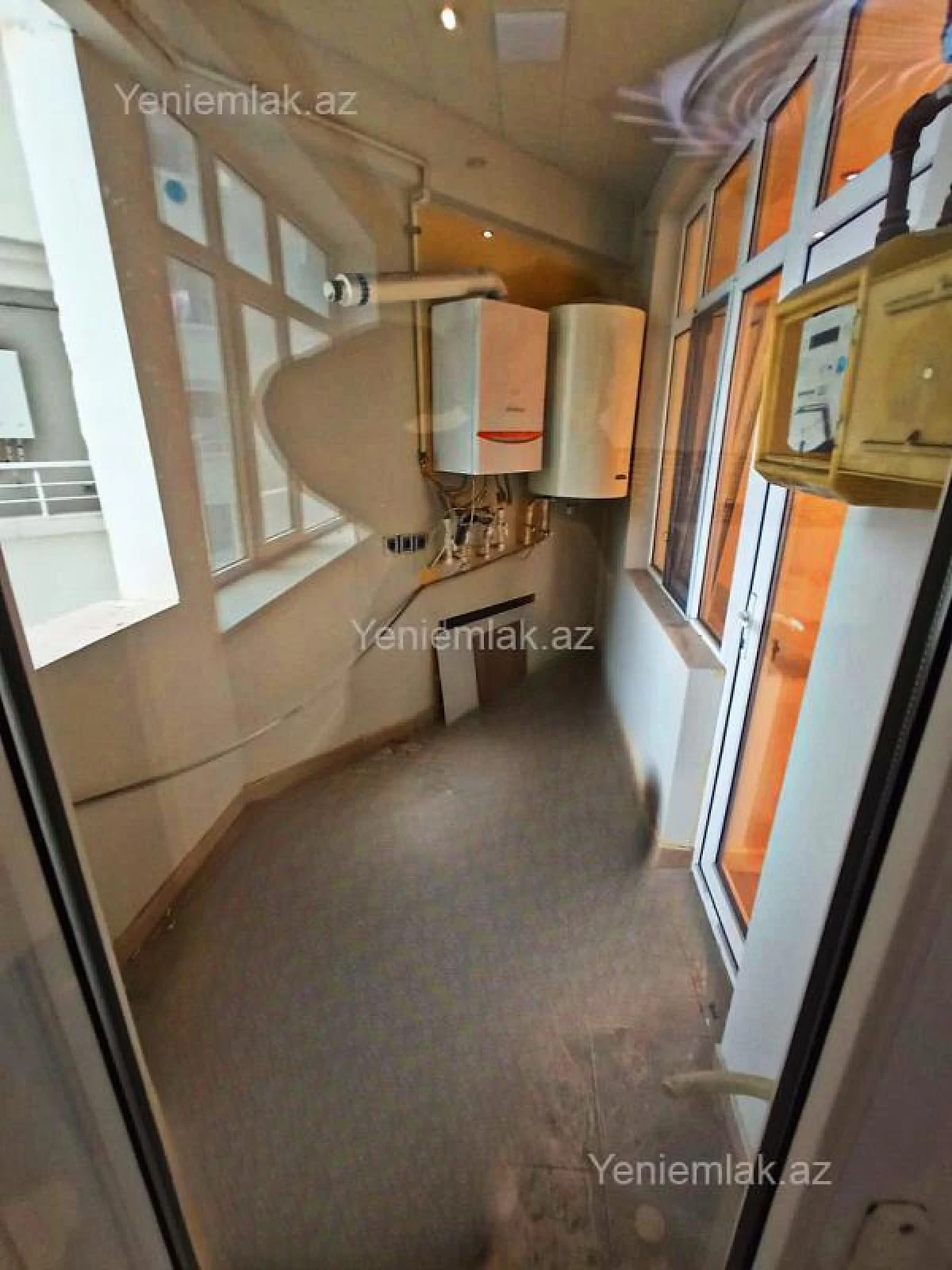 Satılır 3 otaqlı yeni tikili 200 m²