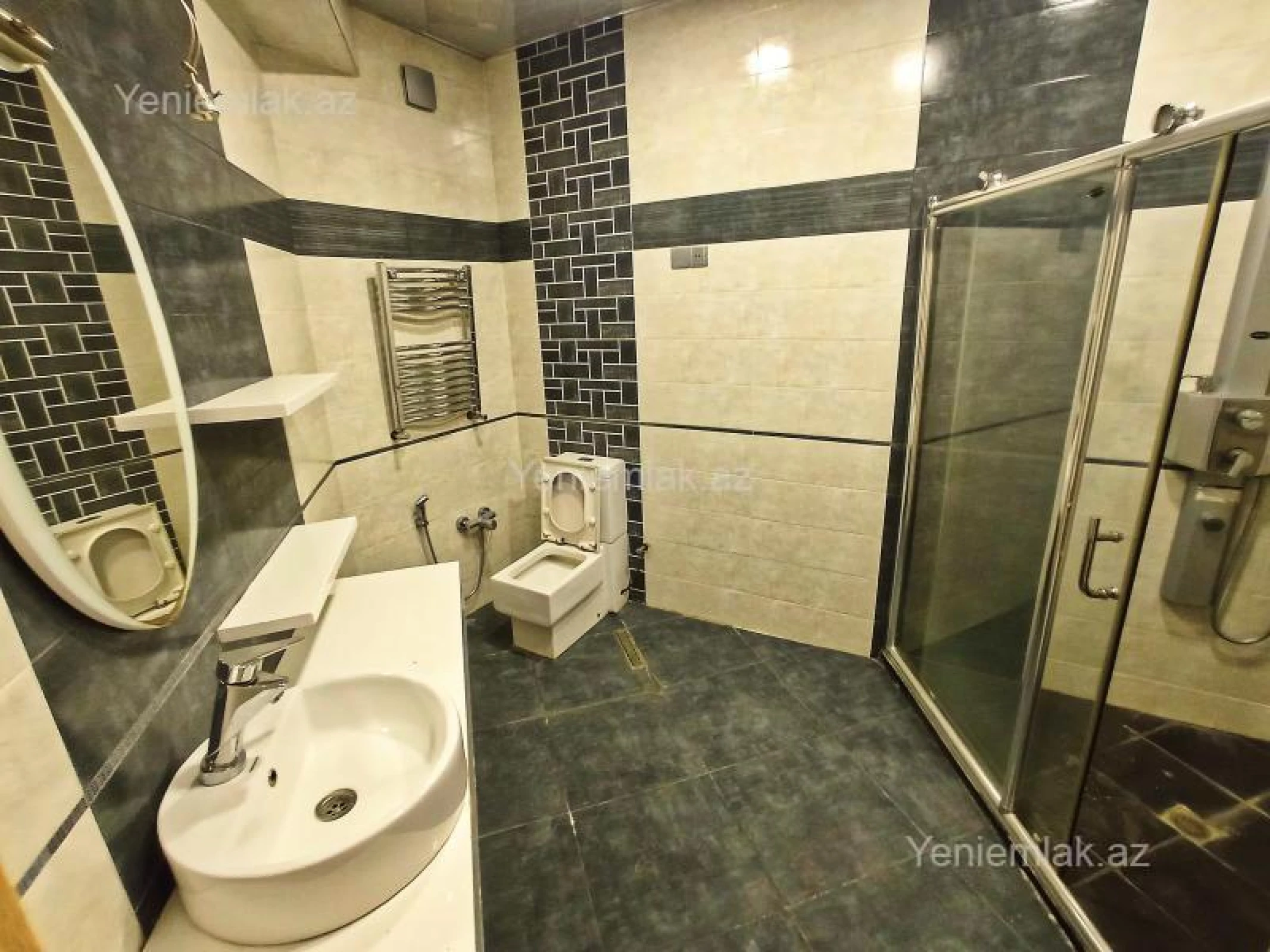 Satılır 3 otaqlı yeni tikili 200 m²