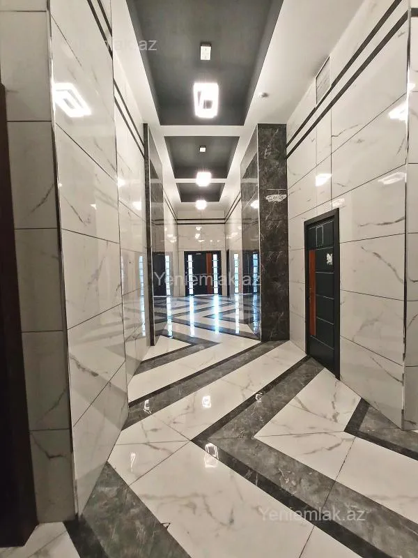 Satılır 3 otaqlı yeni tikili 200 m²