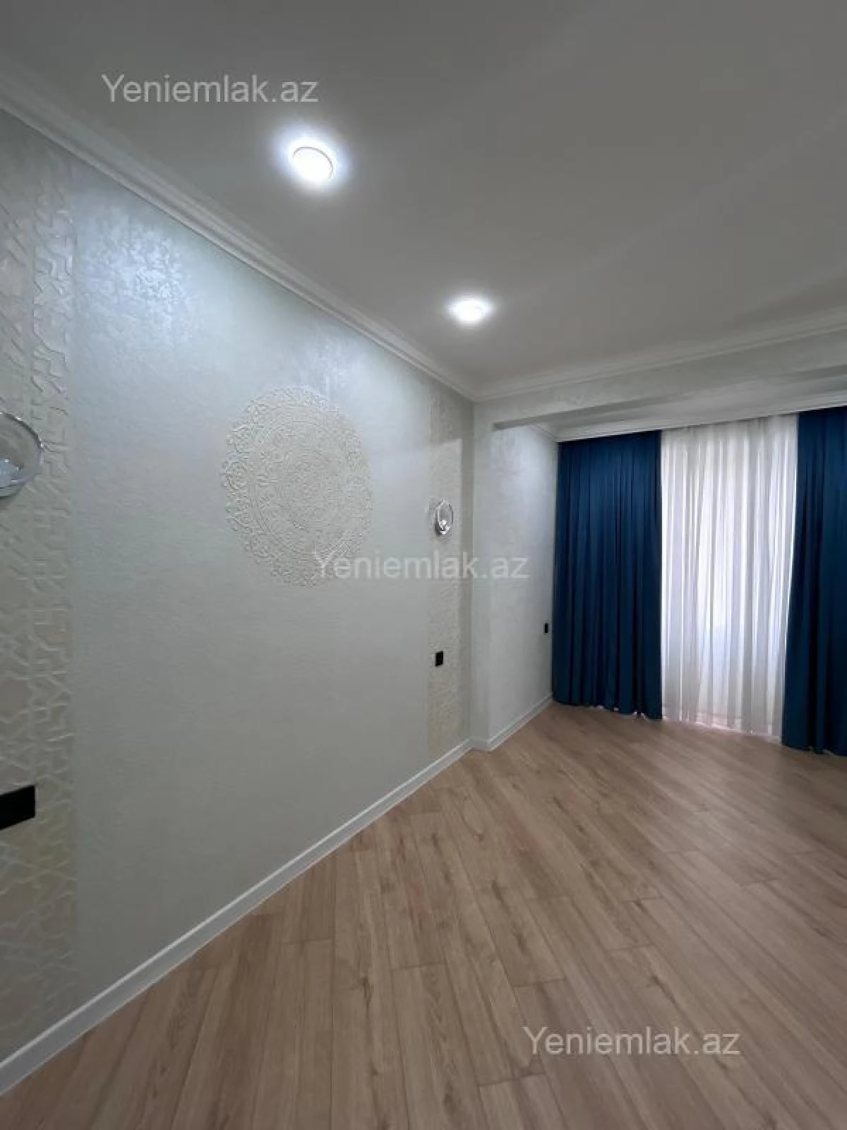 Satılır 3 otaqlı köhnə tikili 70 m²