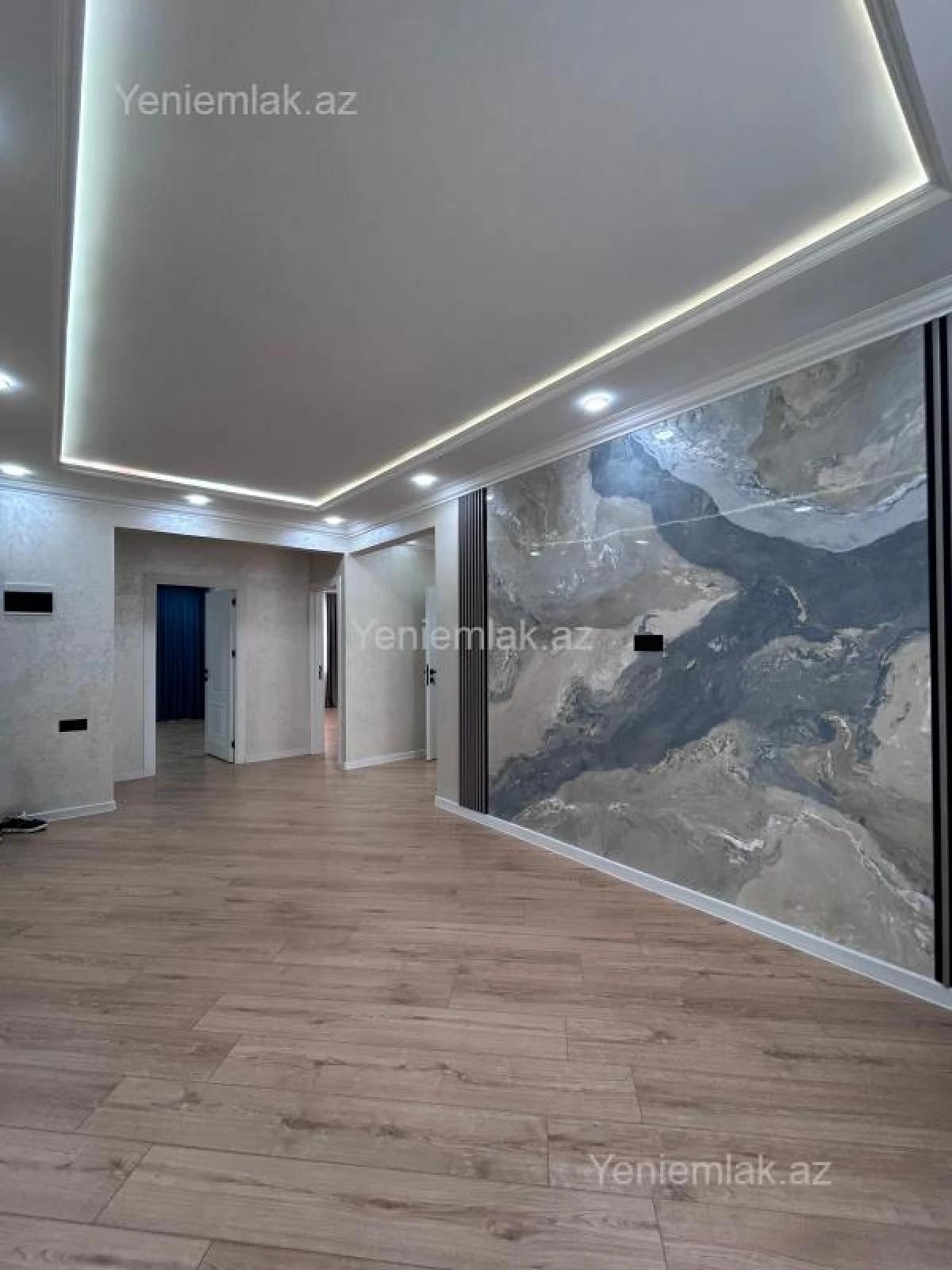 Satılır 3 otaqlı köhnə tikili 70 m²
