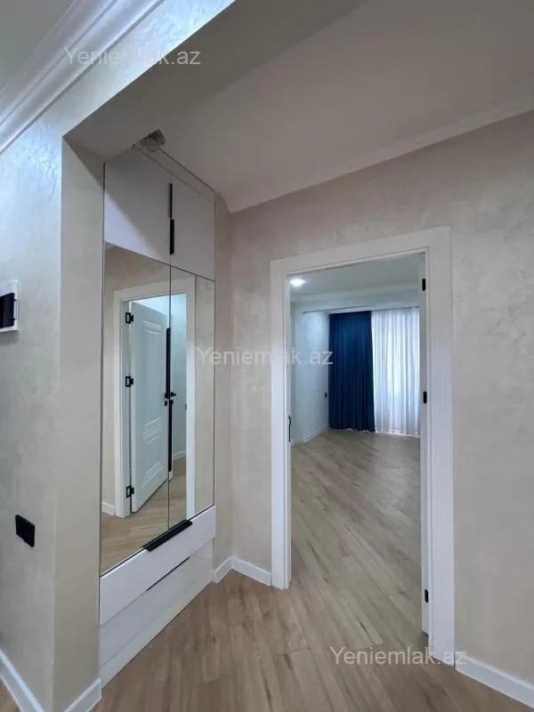 Satılır 3 otaqlı köhnə tikili 70 m²