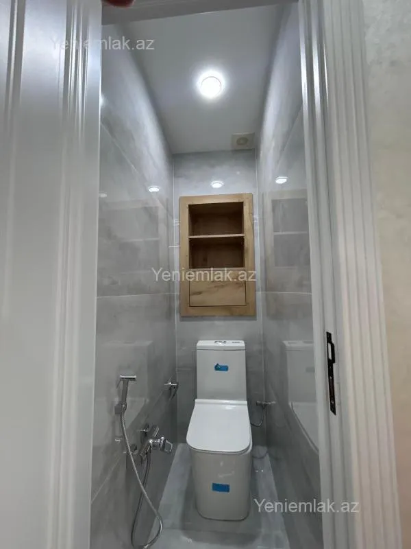 Satılır 3 otaqlı köhnə tikili 70 m²