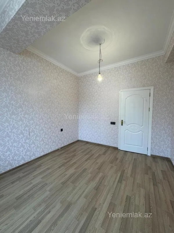 Satılır 3 otaqlı yeni tikili 110 m²