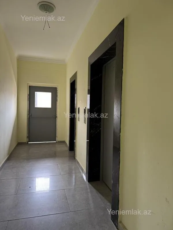 Satılır 3 otaqlı yeni tikili 110 m²