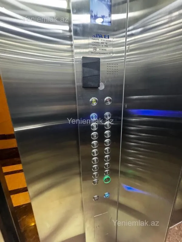 Satılır 3 otaqlı yeni tikili 125 m²