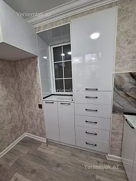 Satılır 2 otaqlı köhnə tikili 52 m²