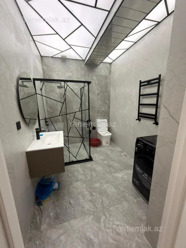 Satılır 4 otaqlı yeni tikili 136 m²