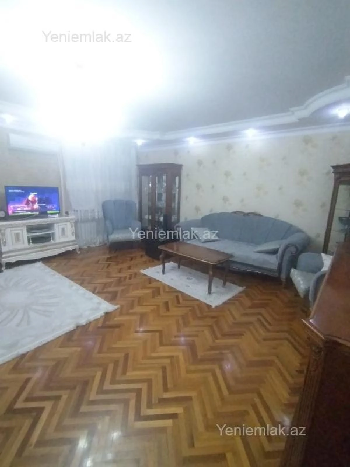 Satılır 4 otaqlı köhnə tikili 110 m²