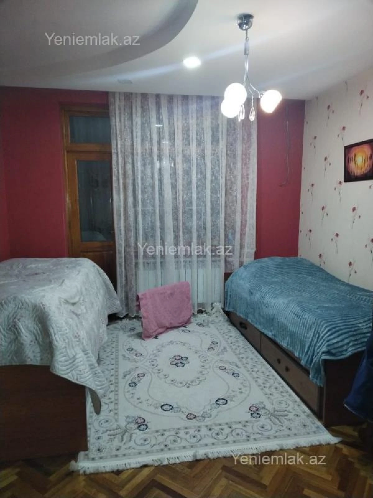Satılır 4 otaqlı köhnə tikili 110 m²