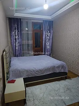 Satılır 4 otaqlı köhnə tikili 110 m²