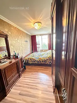 Satılır 2 otaqlı köhnə tikili 55 m²