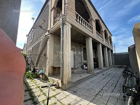 Satılır 6 otaqlı həyət evi 120 m²