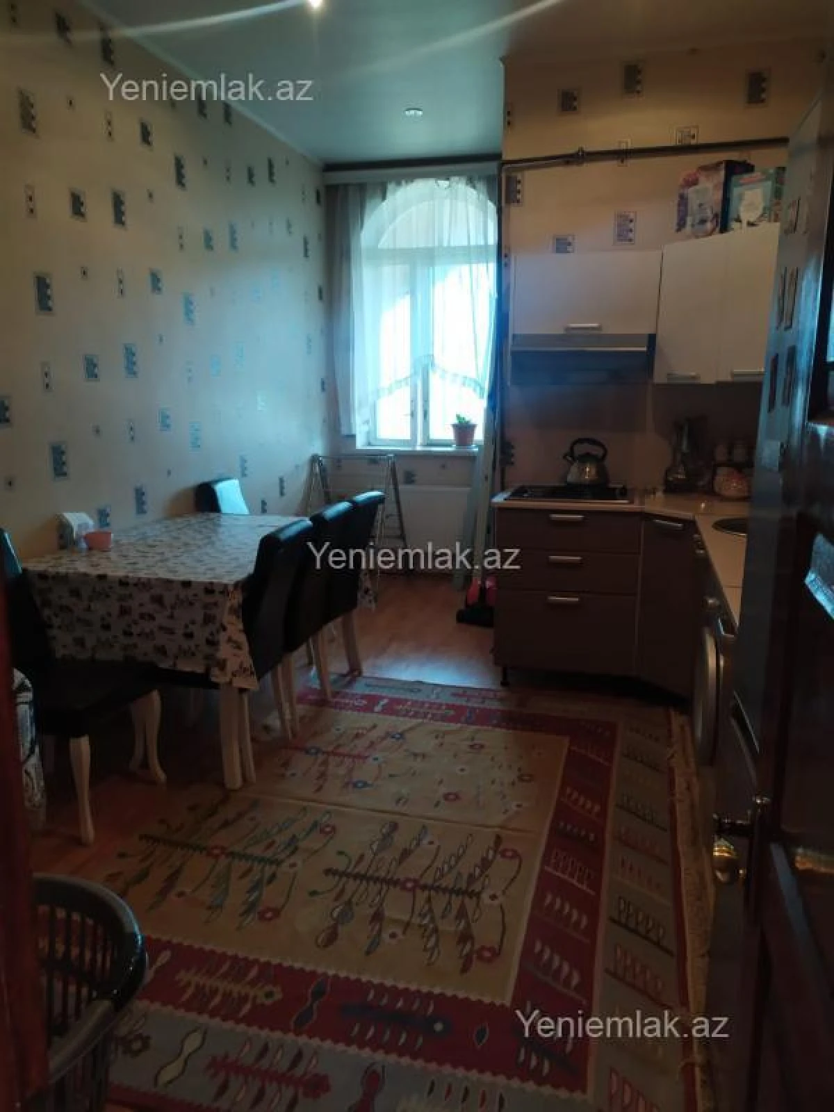 Satılır 6 otaqlı həyət evi 120 m²