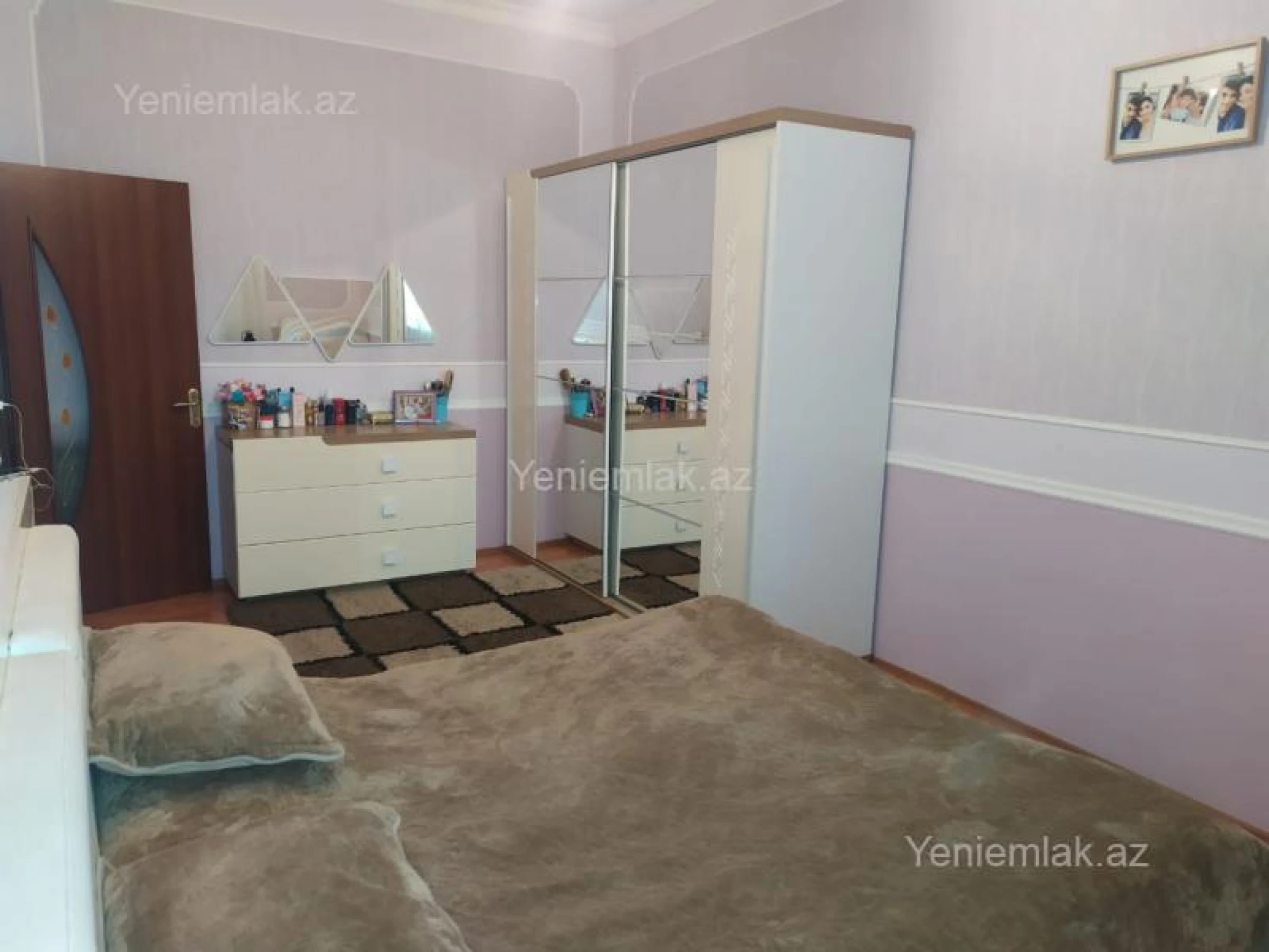 Satılır 6 otaqlı həyət evi 120 m²