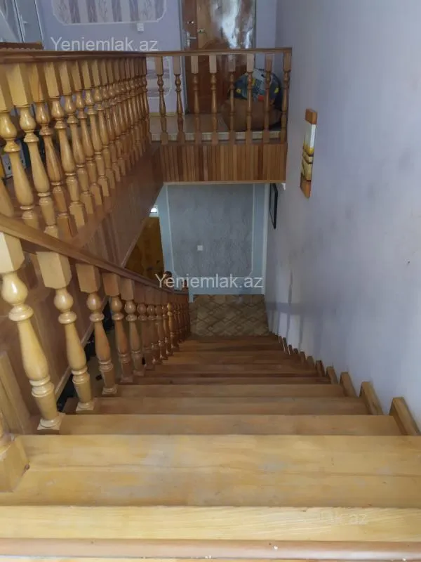 Satılır 6 otaqlı həyət evi 120 m²