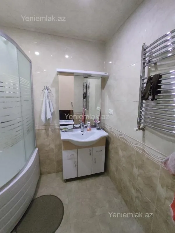 Satılır 3 otaqlı yeni tikili 91 m²