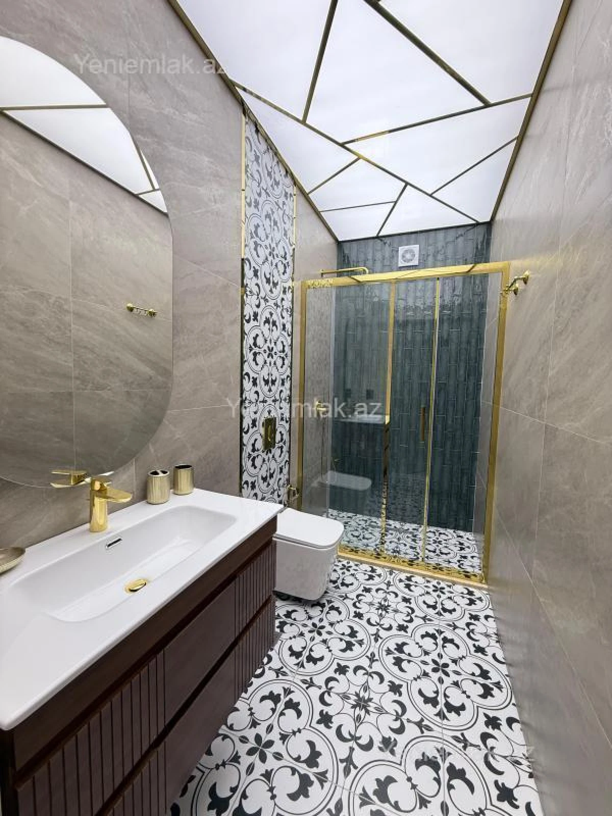 Satılır 3 otaqlı yeni tikili 90 m²