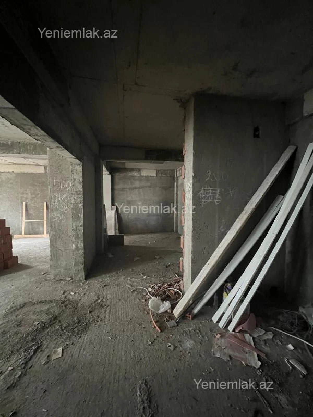 Satılır 2 otaqlı yeni tikili 105 m²