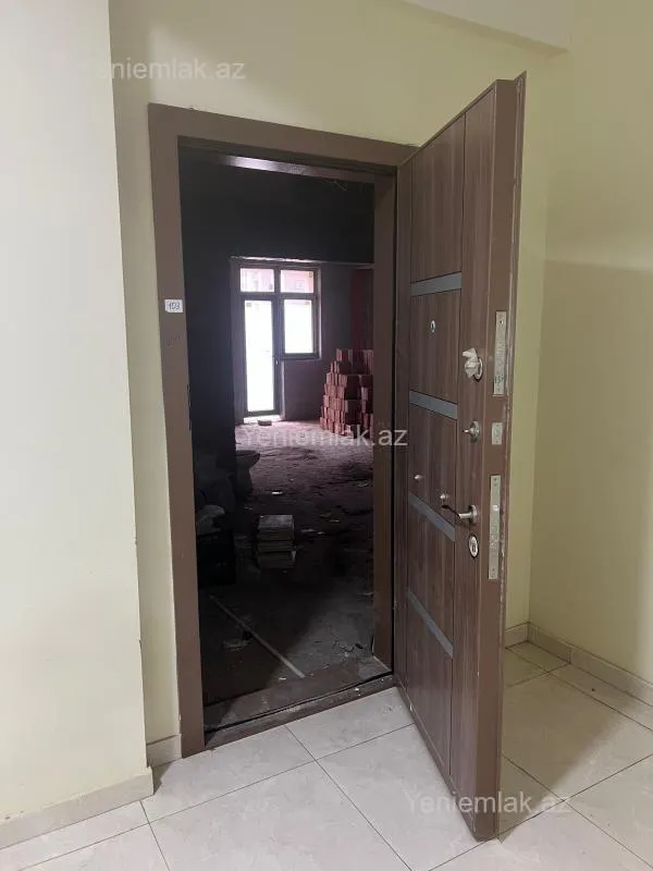 Satılır 2 otaqlı yeni tikili 105 m²