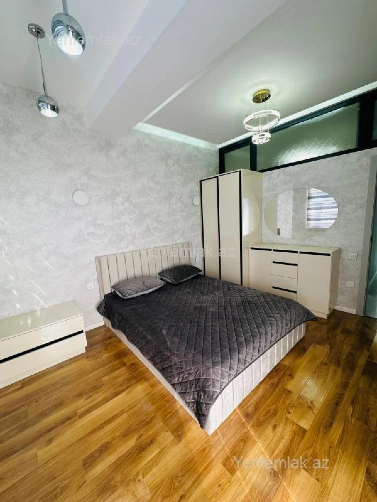 Satılır 3 otaqlı yeni tikili 65 m²