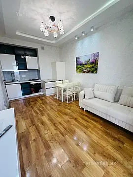 Satılır 3 otaqlı yeni tikili 65 m²