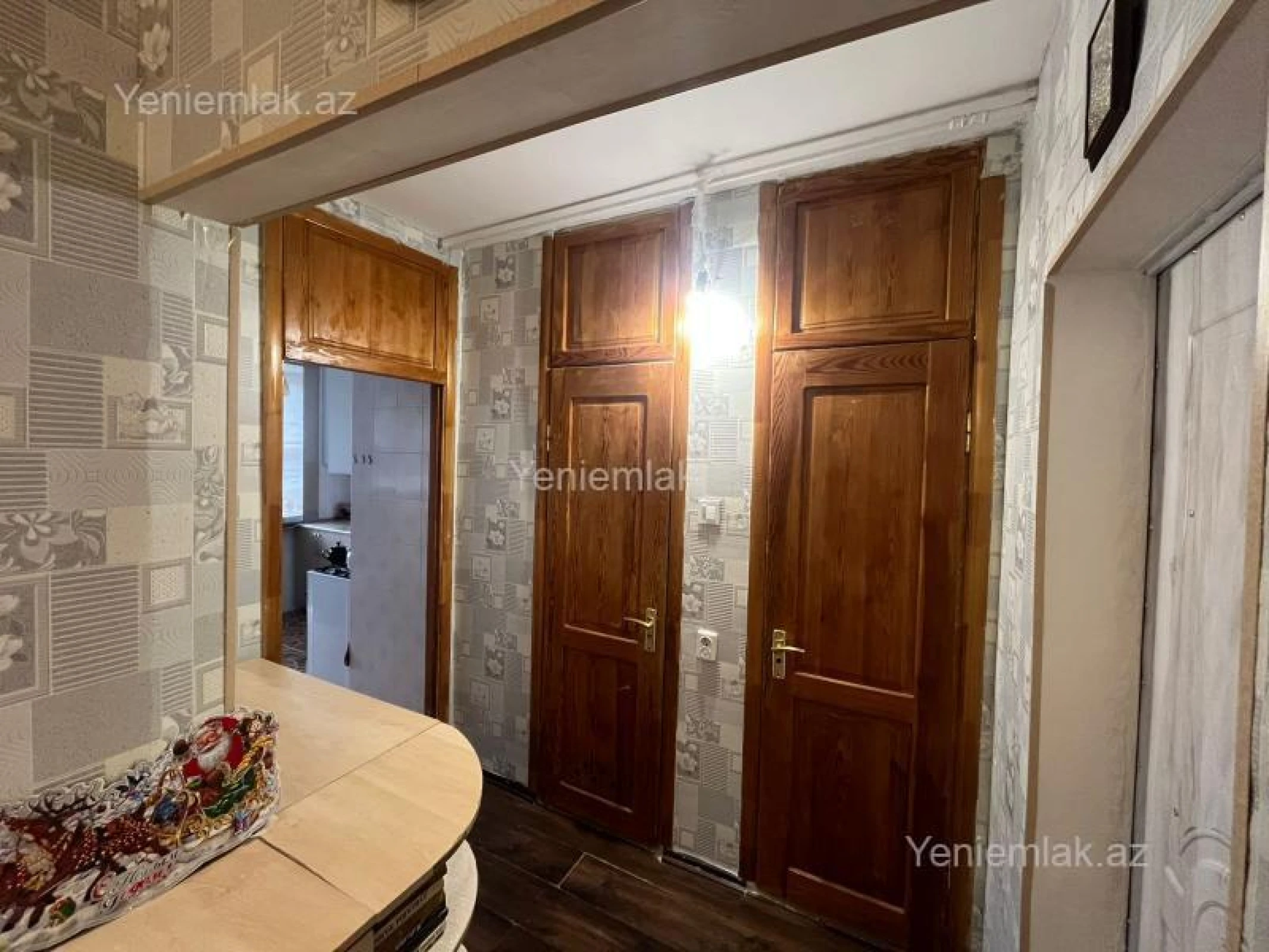 Satılır 3 otaqlı köhnə tikili 67 m²