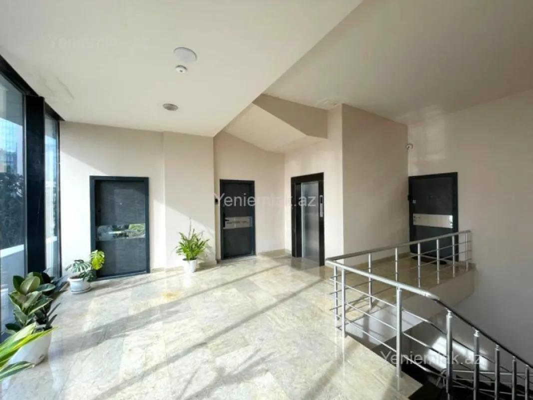 Satılır 1 otaqlı obyekt 81 m²