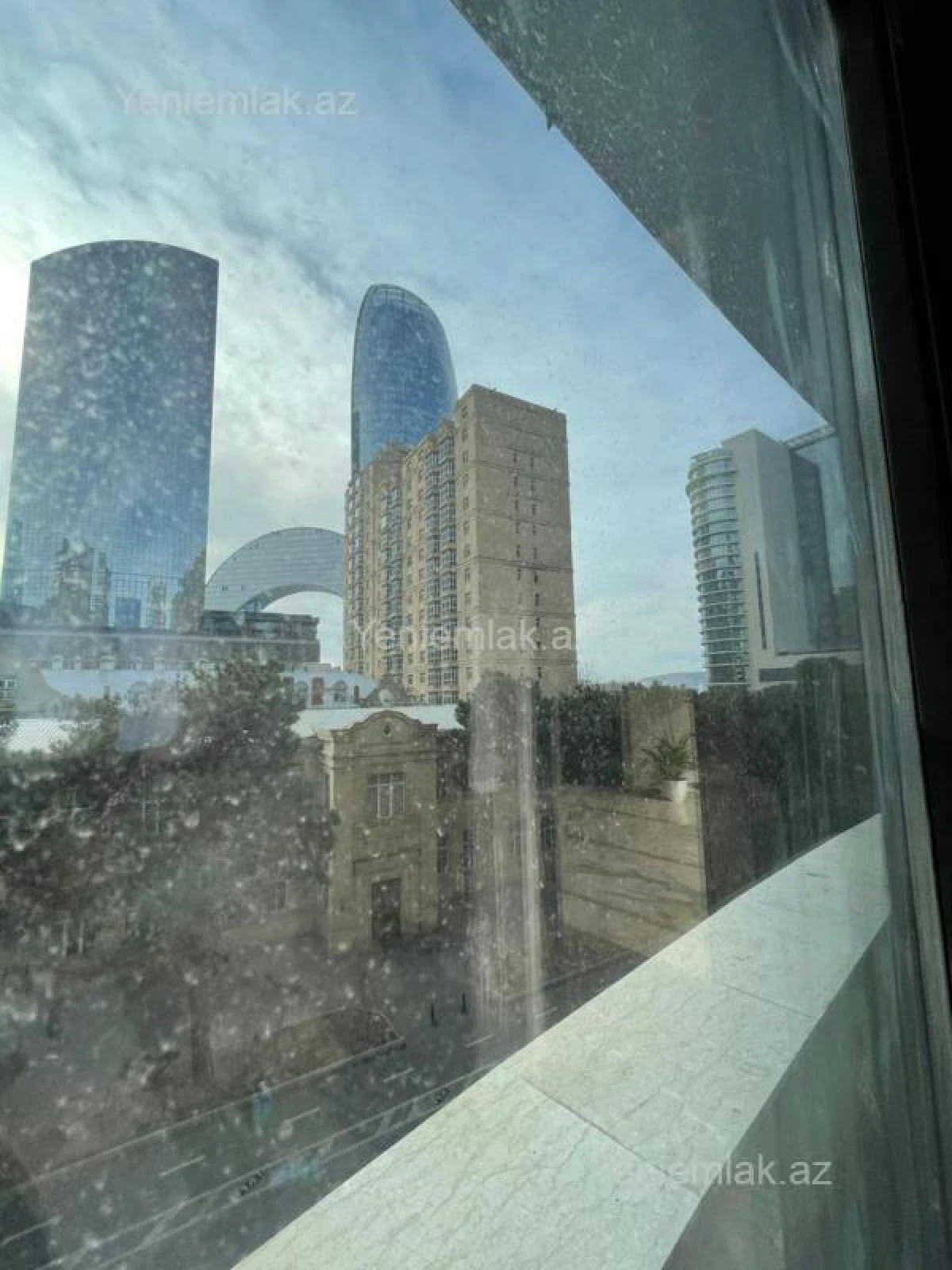 Satılır 1 otaqlı obyekt 81 m²