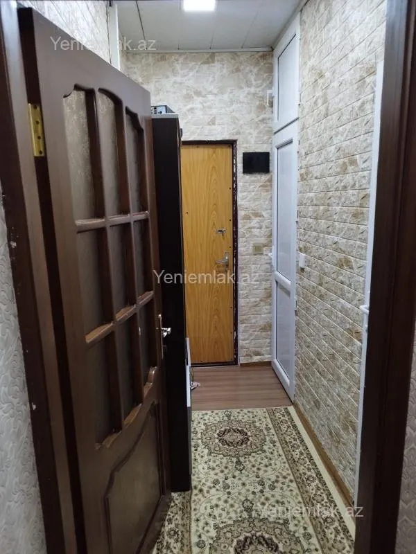 Satılır 2 otaqlı köhnə tikili 55 m²