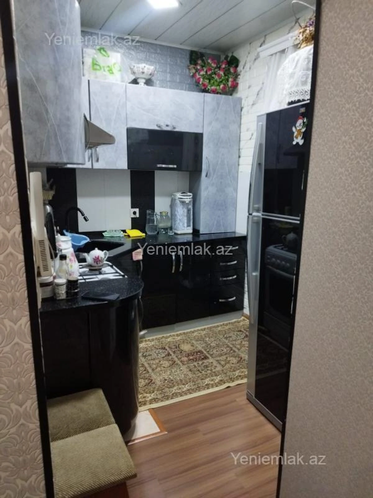 Satılır 2 otaqlı köhnə tikili 55 m²
