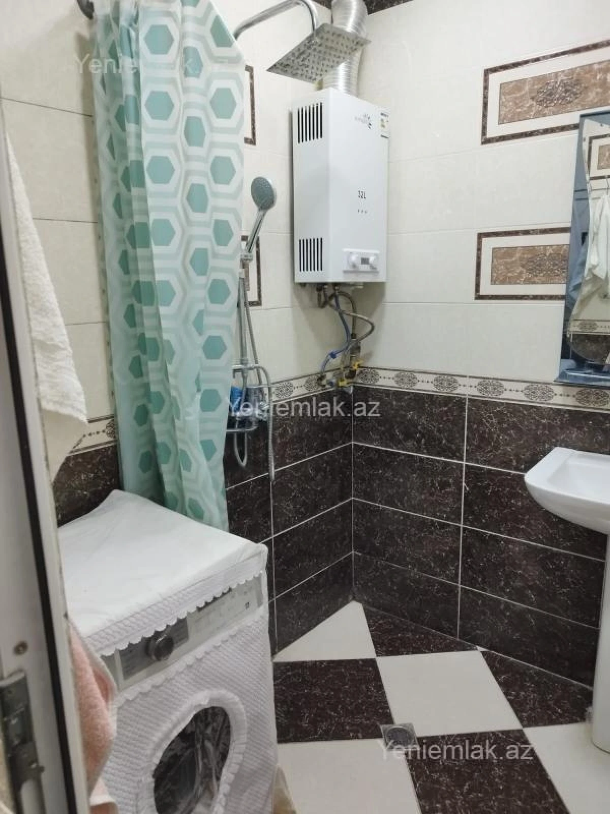 Satılır 2 otaqlı köhnə tikili 55 m²