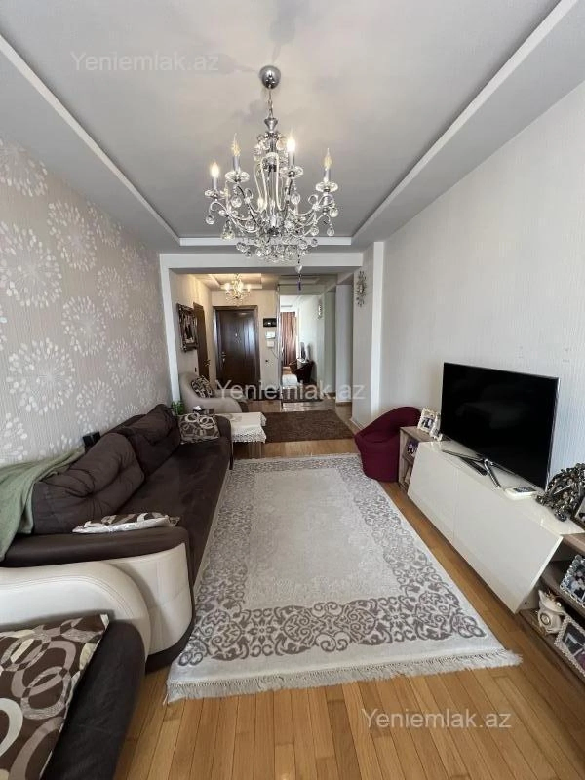 Satılır 3 otaqlı yeni tikili 115 m²