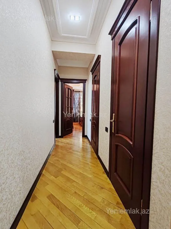 Satılır 2 otaqlı yeni tikili 78 m²