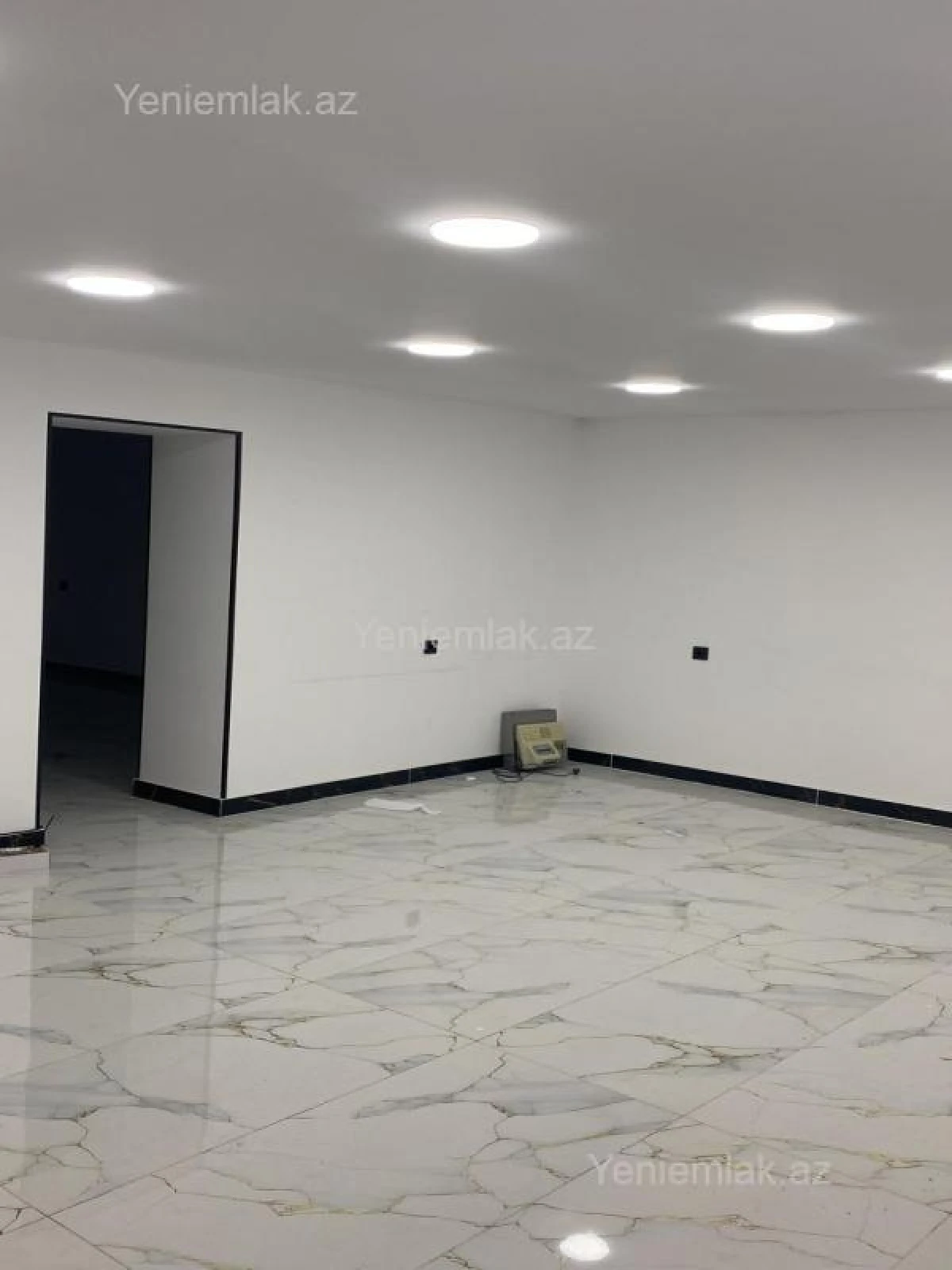 Satılır 3 otaqlı obyekt 90 m²