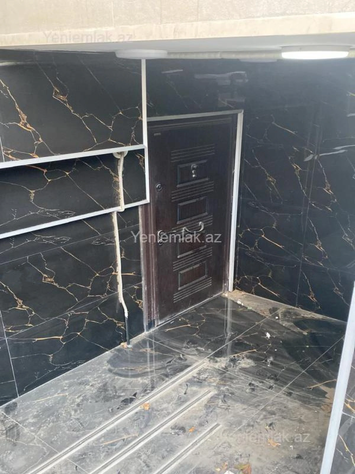 Satılır 3 otaqlı obyekt 90 m²