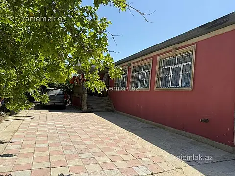 Satılır 3 otaqlı həyət evi 180 m² — Bakı, Binəqədi 3 otaq 180.00 m²