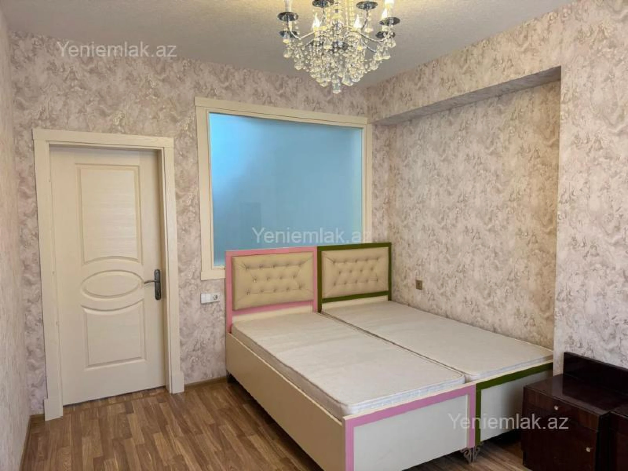 Satılır 3 otaqlı yeni tikili 106 m²