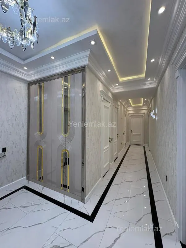 Satılır 3 otaqlı yeni tikili 93 m²