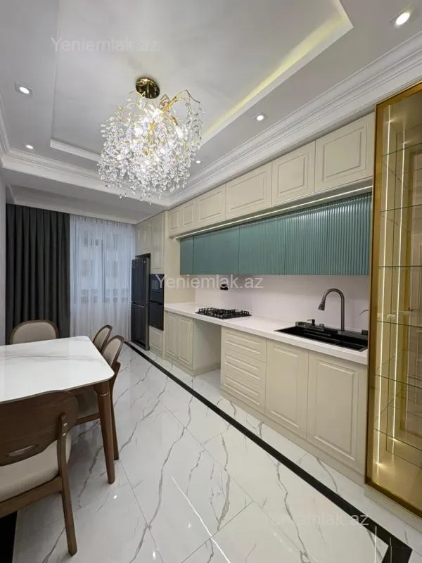 Satılır 3 otaqlı yeni tikili 93 m²